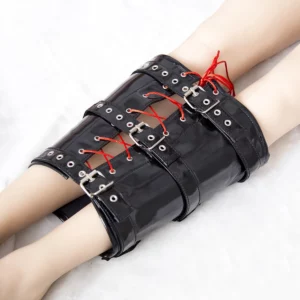 SM套裝 - 系紅帶束腿 (1)